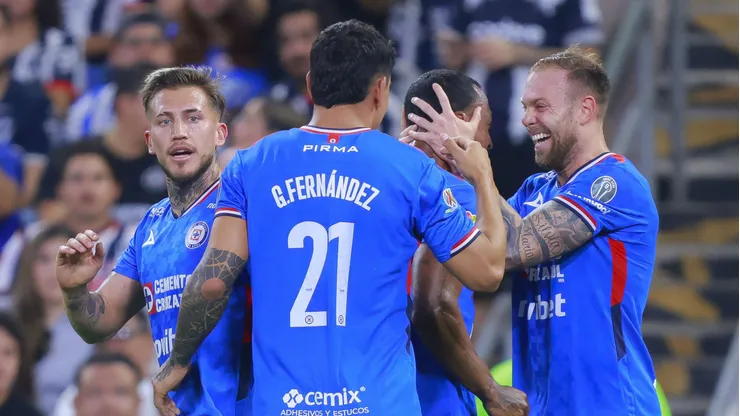Cruz Azul pelea en la tabla de la temporada de la Liga MX,