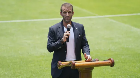 El directivo de Cruz Azul tuvo que emprender el regreso a México tras negarle el ingreso a los Estados Unidos.