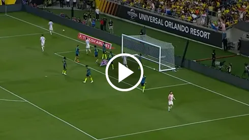 Camilo Vargas cometió un error garrafal ante Croacia y la afición de Colombia pide recambio. Kevin Mier sigue con su puesta a punto.