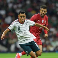 Afición de México explota contra Charly Rodríguez