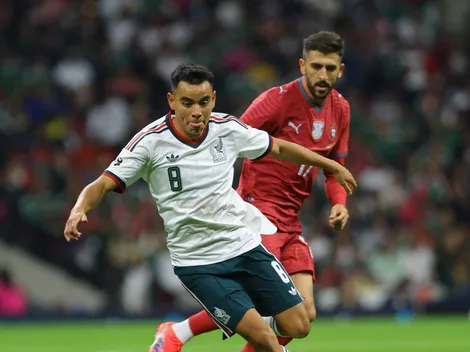 Afición de México explota contra Charly Rodríguez