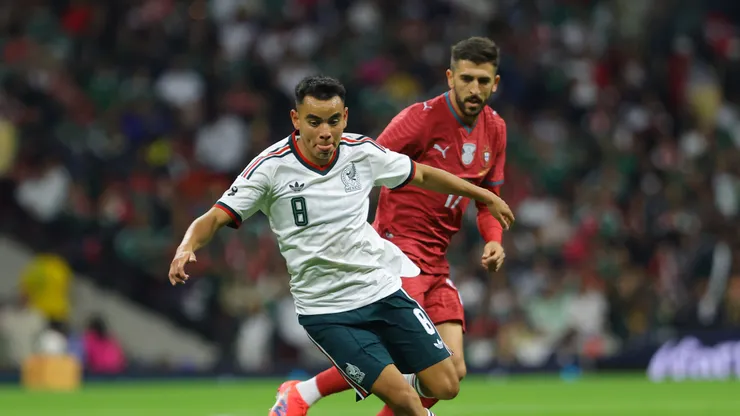 Charly Rodríguez fue apuntado por los aficionados nacionales tras el México vs. Portugal.