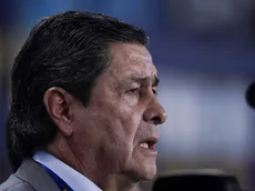 ¿Qué pasa con Luis Fernando Tena en Guatemala?