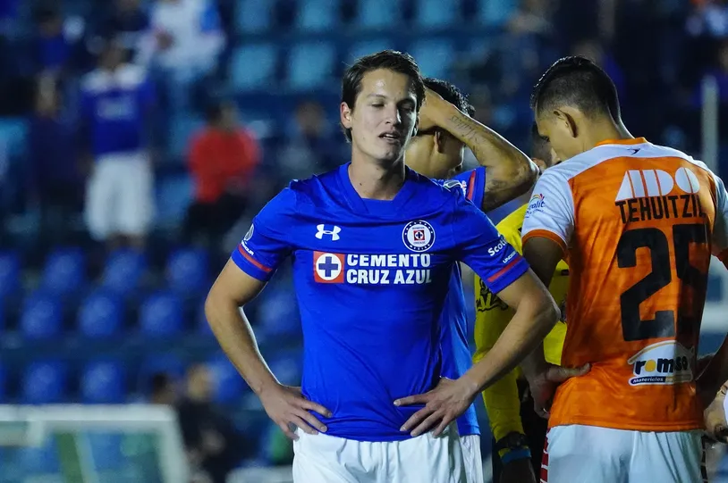 Carlos Fierro en un partido ante los Alebrijes de Oaxaca (IMAGO7).