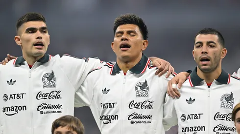 Lira fue titular en el último juego del Tri.