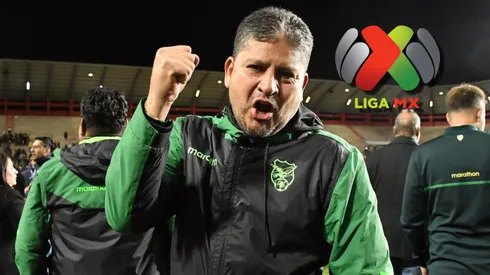 El entrenador boliviano no pasó desapercibido en conferencia de prensa.