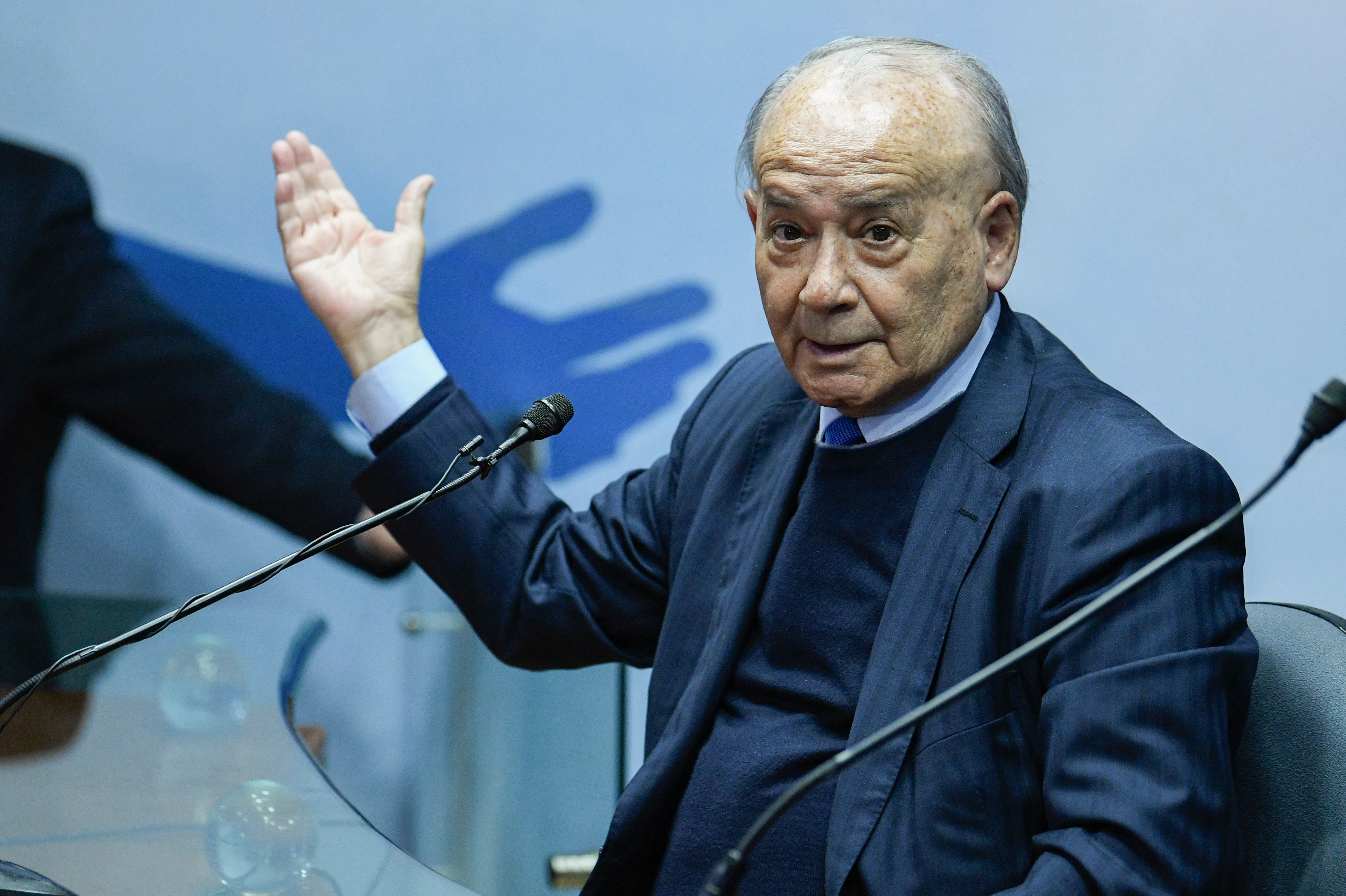 Guillermo Alvarez encabezó la Cooperativa Cruz Azul, consolidando un control casi absoluto. (Imago7)