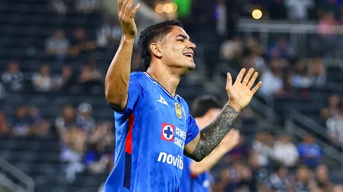 El goleador uruguayo sigue más vigente que nunca.