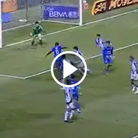 Golazo de Christian Ebere para igualar el Cruz Azul vs. Pachuca