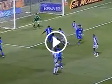 Golazo de Christian Ebere para igualar el Cruz Azul vs. Pachuca