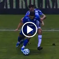 Dura entrada al Toro Fernández vs. Pachuca que desató el escándalo