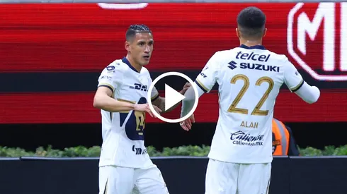 El delantero y una buena definición ante su ex equipo.