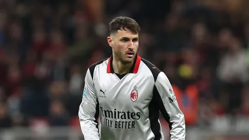 Santiago Giménez prometió volver a su mejor versión tras una lesión que alejó por varios meses. El AC Milan está obligado a ganar si no quiere perder de vista al Inter en la pelea por el liderato de la Serie A.