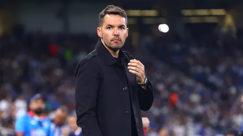 Nicolás Larcamón se convirtió en el centro de las críticas dentro de Cruz Azul.