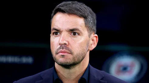 Nicolás Larcamón, golpeado por la goleada.