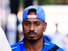 Ditta apunta directo al Clásico Joven con advertencia