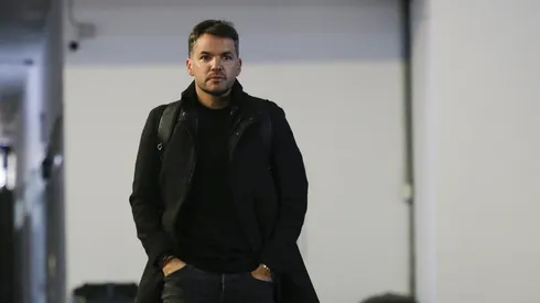 Nicolás Larcamón cada vez está siendo más cuestionado y su permanencia en Cruz Azul genera muchas dudas.