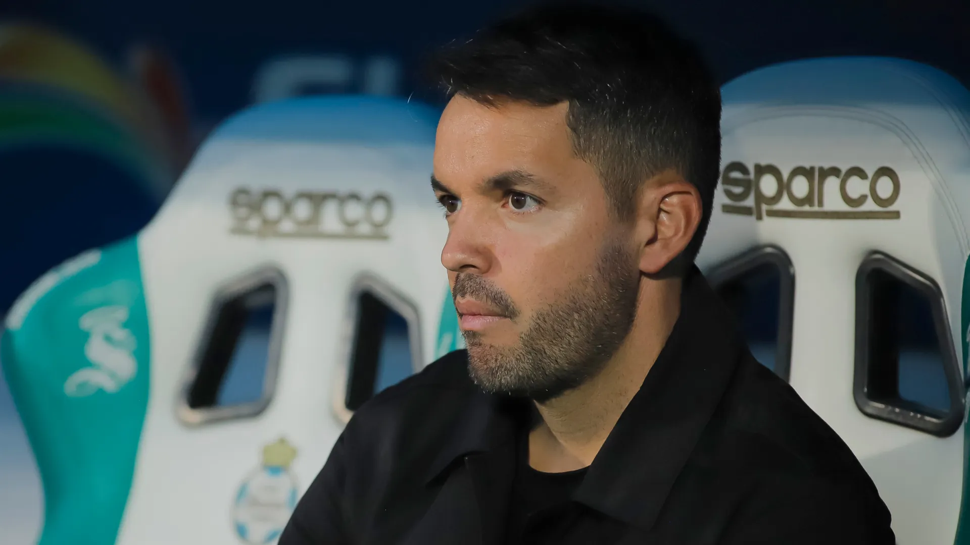 ¿El DT de La Máquina en la cuerda floja?