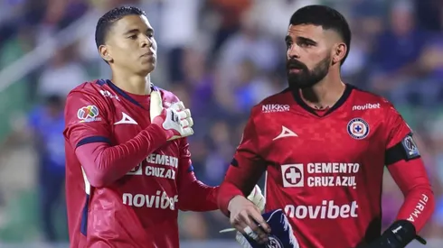 Ambos porteros todavía buscan ganarse el puesto definitivamente.