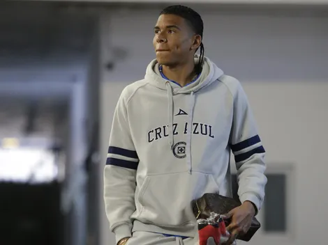 Javier Alarcón dio 3 razones por las que Kevin Mier debería ser titular