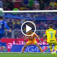 ¡De casualidad! Omar Campos rescata a Cruz Azul con su gol