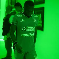 Larcamón se pronuncia tras la muerte de la madre de Ebere