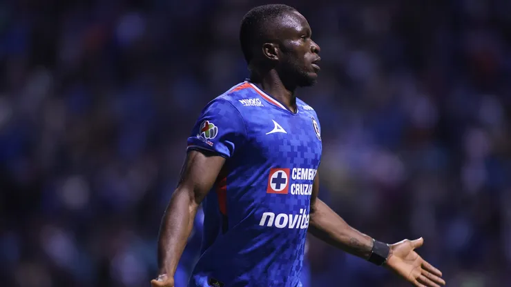Cruz Azul ya dio a conocer los futbolistas que estarán disponibles esta noche para medirse al LAFC.