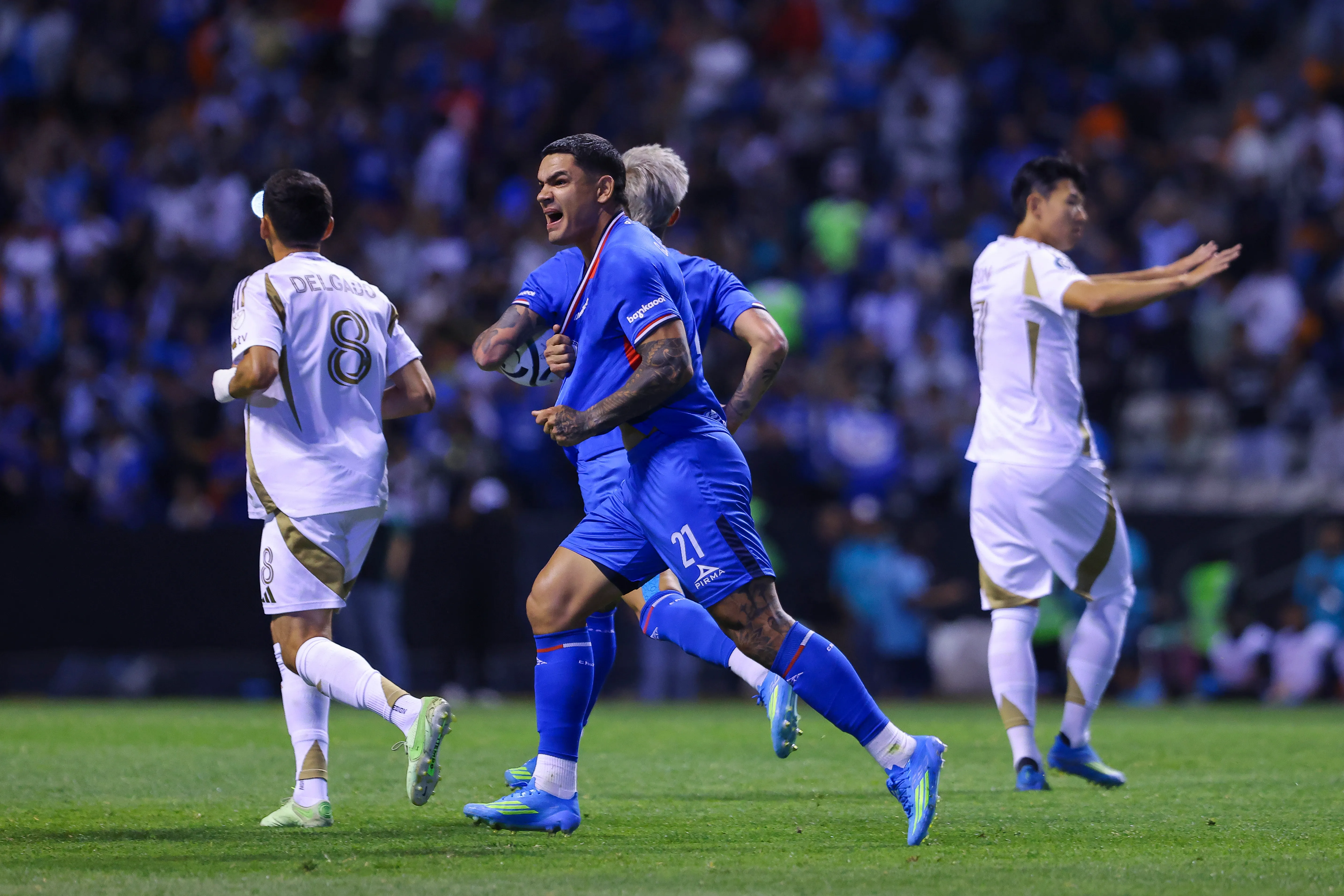 Cruz Azul había conseguido la ventaja inicial a través del Toro Fernández, pero no alcanzó. (Getty Images)