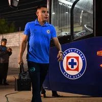 Charly habló de los pitos a Larcamón: "Es un técnico que..."