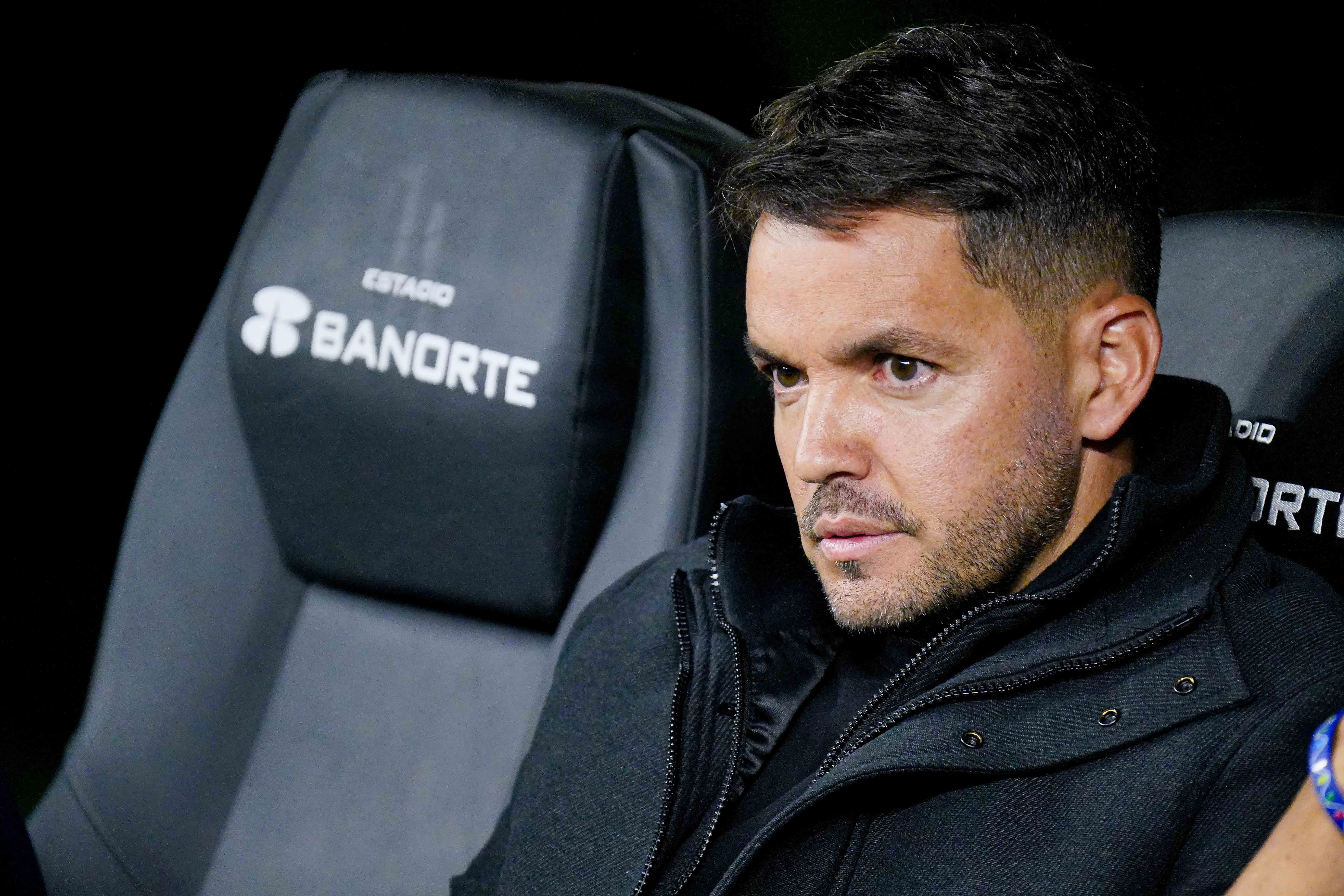 Rubén Romano señaló el mayor error que cometió Nicolás Larcamón (Imago 7)