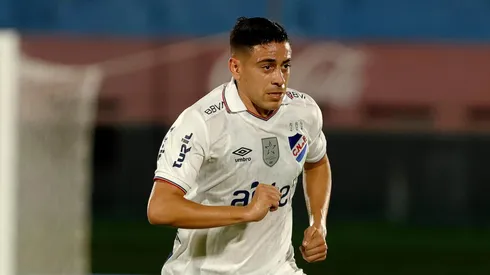 El lateral uruguayo regresó a Nacional de Montevideo tras ser rechazado en Cruz Azul.