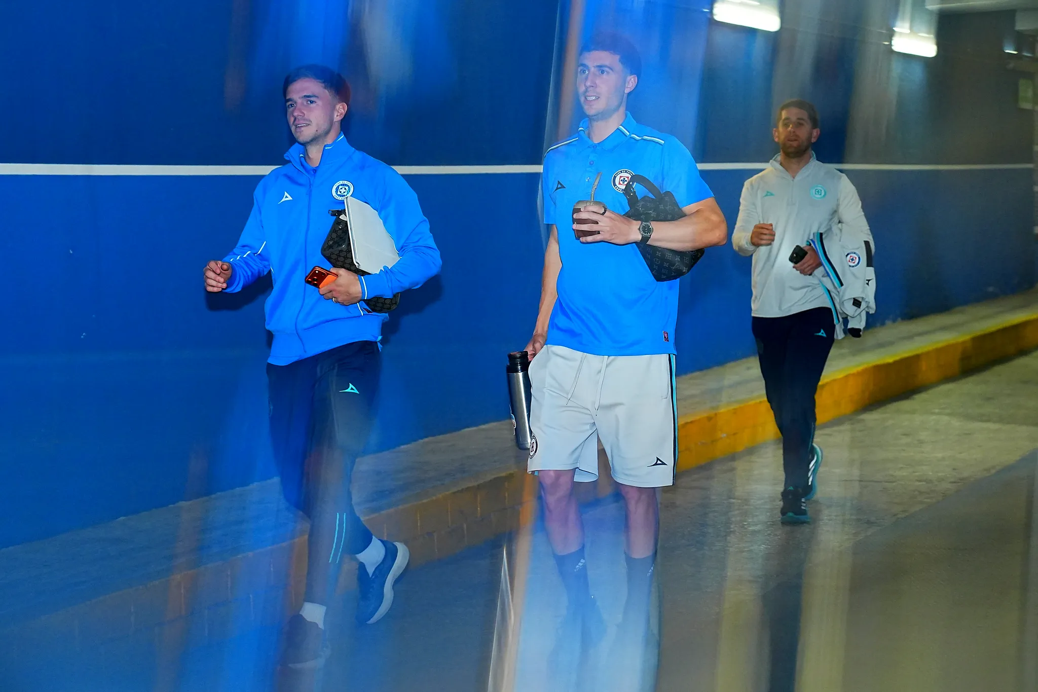 El cortocircuito entre la plantilla de Cruz Azul y Nicolás Larcamón (Imago 7)