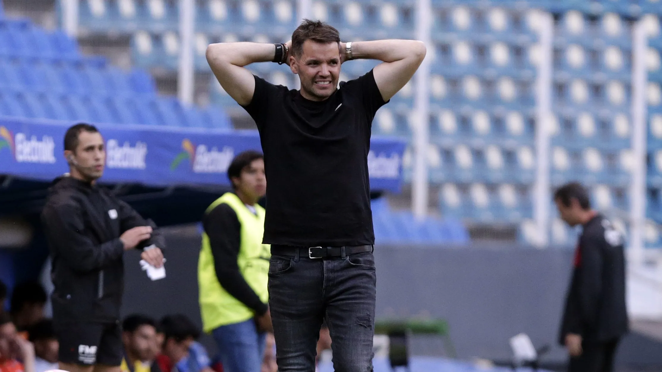 Nicolás Larcamón deja de ser el DT de Cruz Azul. (Imago 7)