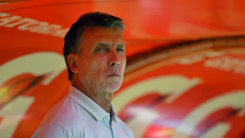 Robert Dante Siboldi fue uno de los tantos entrenadores que han pasado por Cruz Azul en los últimos años. Fue despedido por el ingeniero Velázquez.