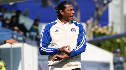 Las decisiones cruciales que debe tomar Joel Huiqui como nuevo DT