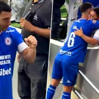 El tierno gesto de Lira con un fan de Cruz Azul tras la goleada a Necaxa