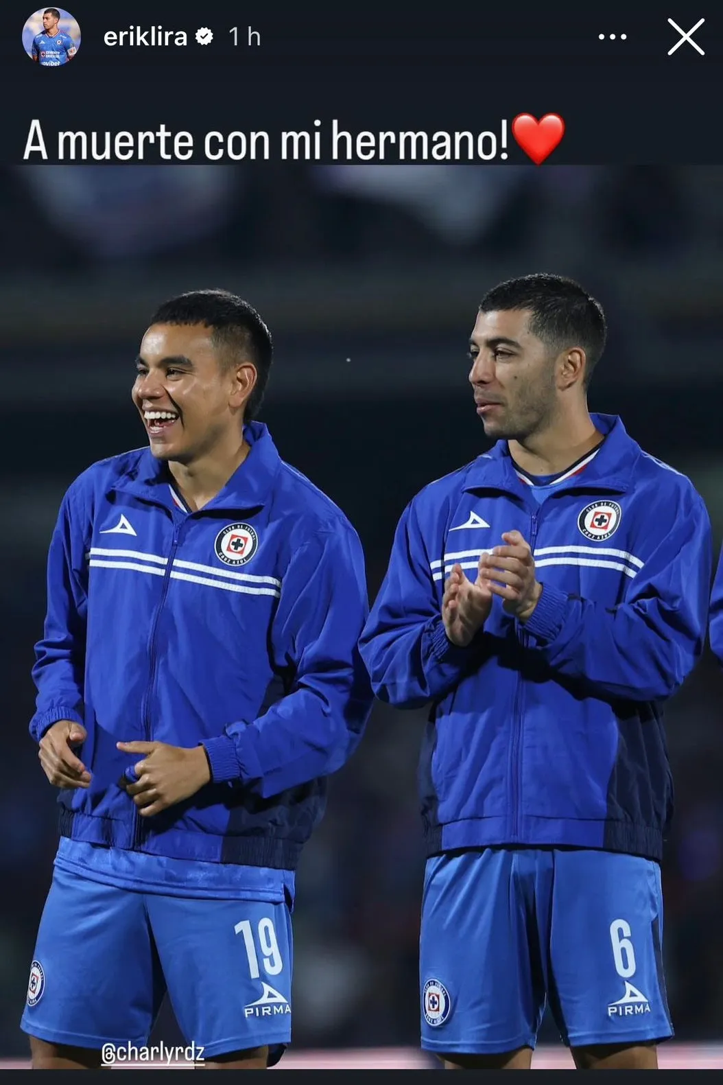 Erik Lira salió a respaldar a Charly Rodríguez. (@eriklira)