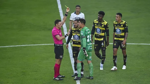 Cruz Azul visita este domingo 3 de mayo a los rojinegros del Atlas en el marco de la ida de los cuartos de final del Clausura 2026.