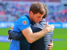 Santiago Giménez eligió al DT que más lo ayudó en Cruz Azul