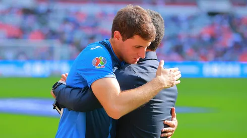 Santiago Giménez eligió al DT que más lo ayudó en Cruz Azul