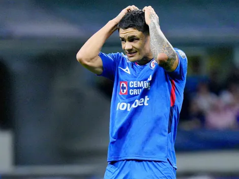 Filtran el sueldo del Toro Fernández mientras define su futuro en Cruz Azul
