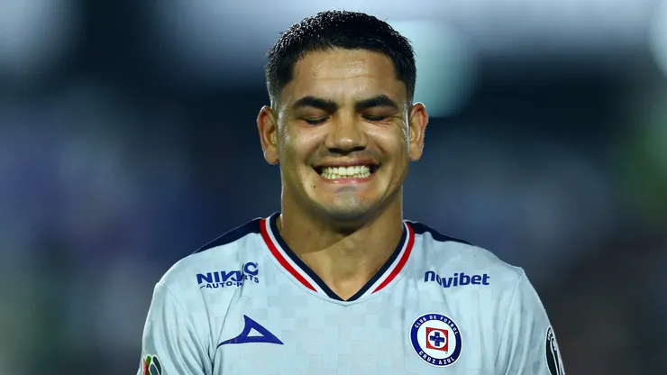 Los tres obstáculos que complican la renovación de Gabriel Fernández