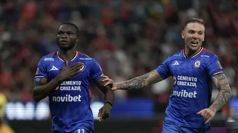 Cruz Azul dejó encamino su pase hacia la próxima ronda después de vencer al Atlas en la ida de los cuartos de final de la Liga MX.