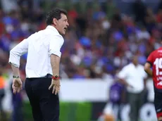 Cocca cuestiona el penal que le pitaron a Cruz Azul y habló de empate