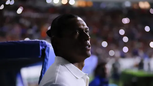 Joel Huiqui no continuará como entrenador de Cruz Azul aún y cuando consiga el título de campeón en el Clausura 2026.