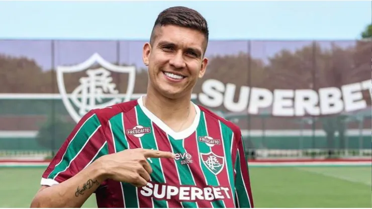 El defensa colombiano fichó por Fluminense y no ha logrado asentarse.