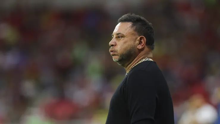 Antonio Mohamed sería el favorito de la directiva de Cruz Azul.