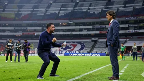 Antonio Mohamed y Matías Almeyda son los dos favoritos de Cruz Azul para tomar el puesto de entrenador.