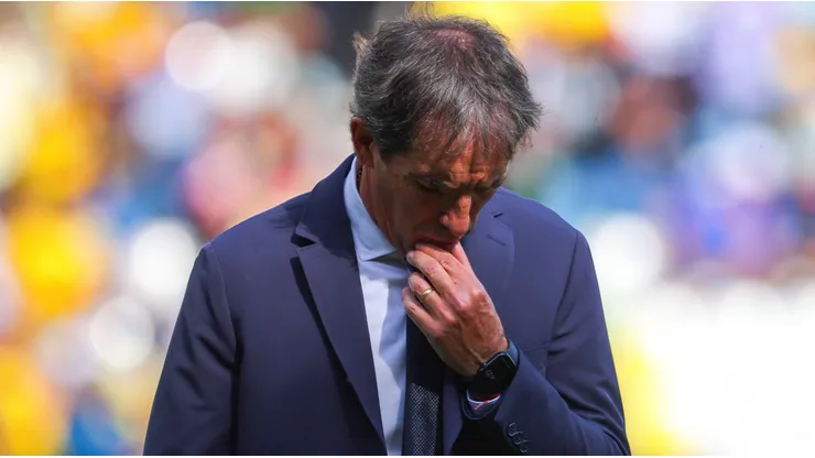 La polémica postura de Cruz Azul con Guillermo Almada: "Gusta pero..."