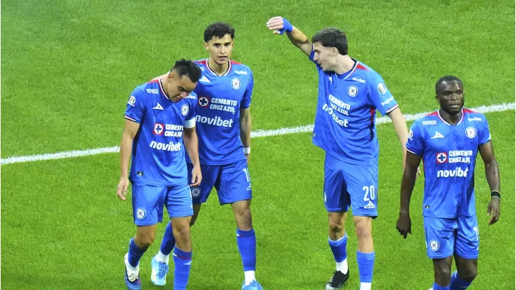 Cruz Azul no pasó del empate contra las Chivas de Guadalajara en el marco de la ida de las semifinales del Clausura 2026.